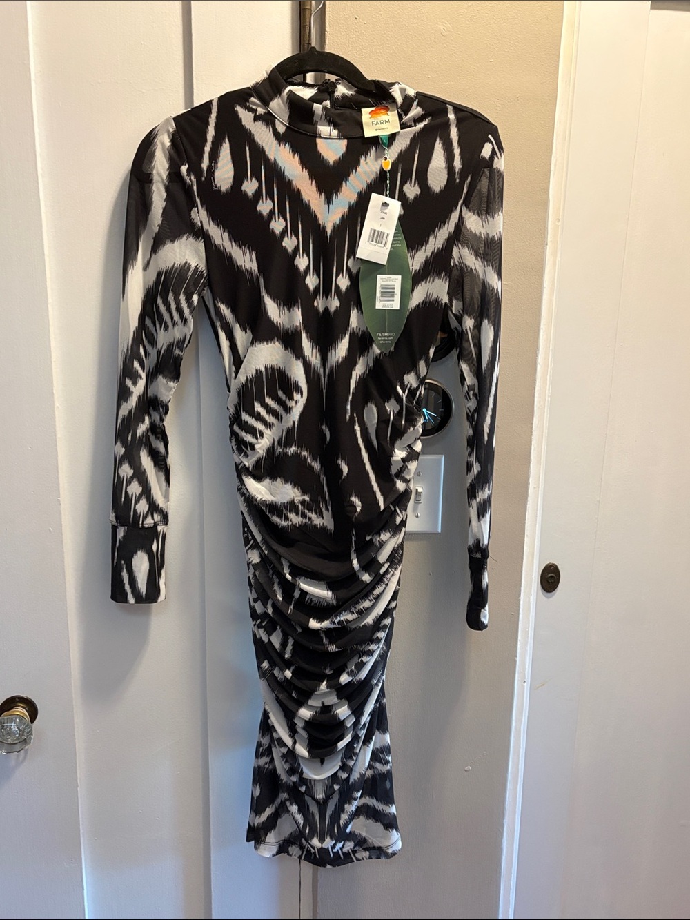 FARM Rio Black and White Long Sleeve Ruched Midi Dress